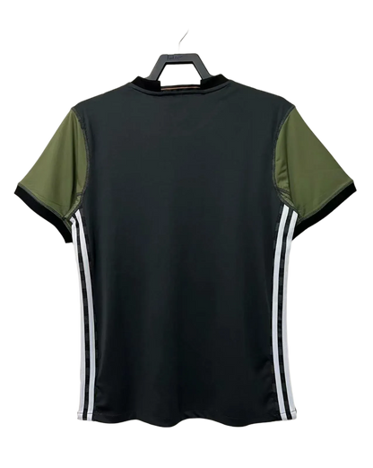 Camisa reserva da Alemanha 2016 II - Versão retrô